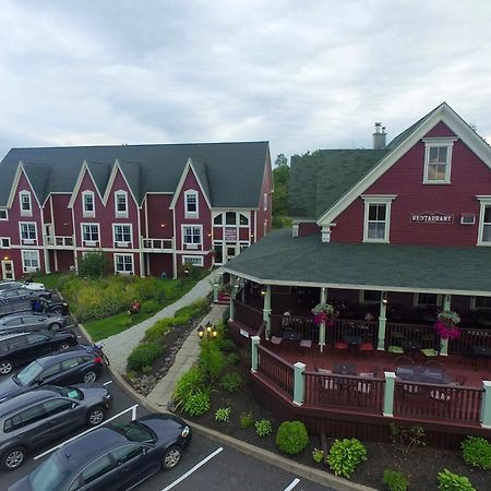 Lynwood Inn Baddeck Bagian luar foto