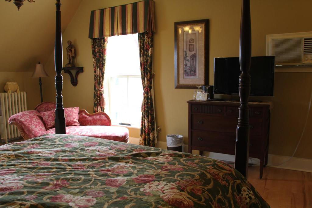 Lynwood Inn Baddeck Ruang foto